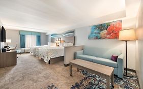 Clarion Inn And Suites Virginia Beach Va
